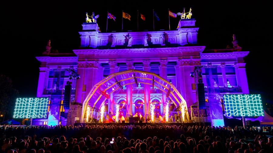 Le festival en plein air le plus gracieux pendant le week-end d'ouverture du KMSKA